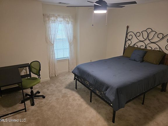 4th image of 8625 Deer Creek Cir