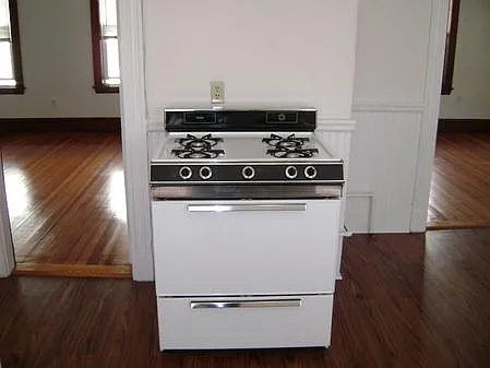 Grove St — Photo 8