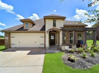 2311 Parker Ct, Brenham, TX 77833
