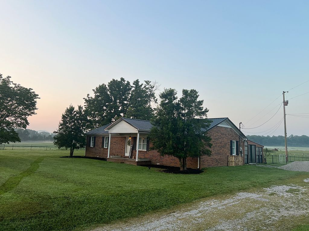 890 Tom Grissom Rd - Property Image