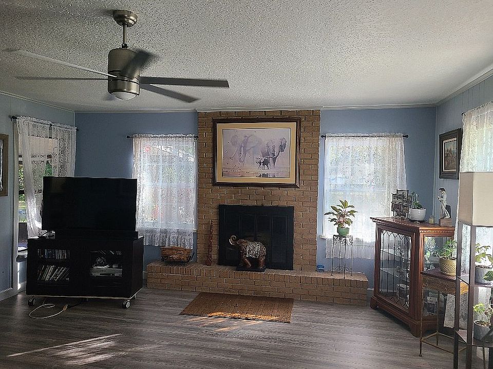 1st image of 3115 Sherry Dr