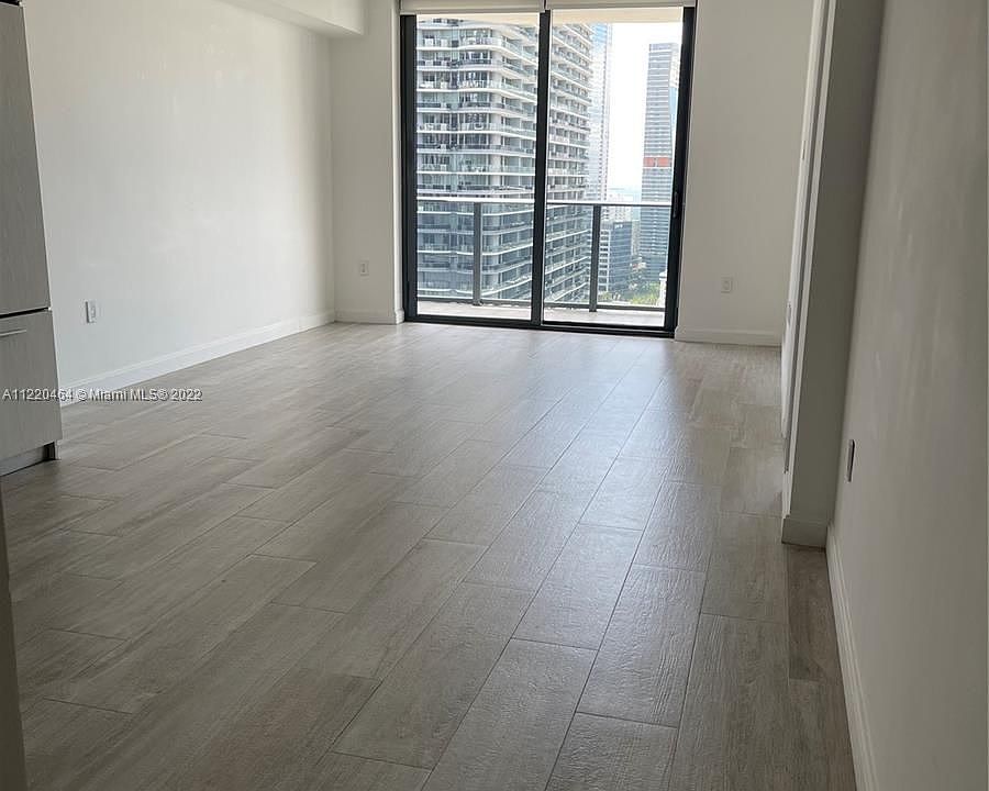 2nd image of 45 SW 9th St APT 2804