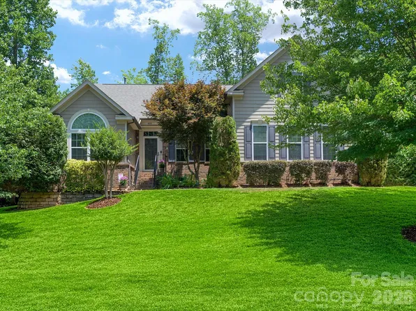 4018 Harmattan Dr, Denver, NC 28037