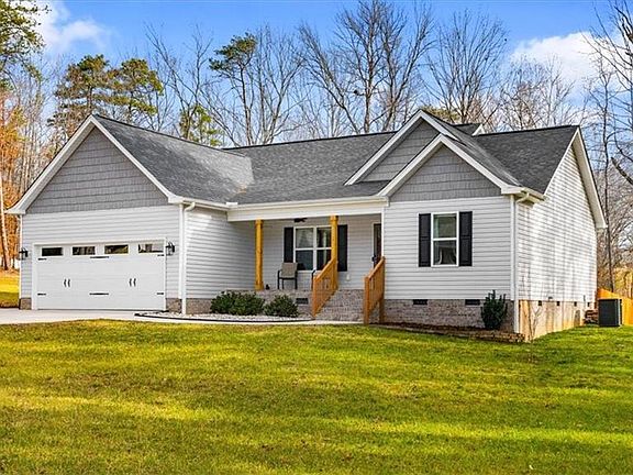 2nd image of 162 Beech Bend Ln