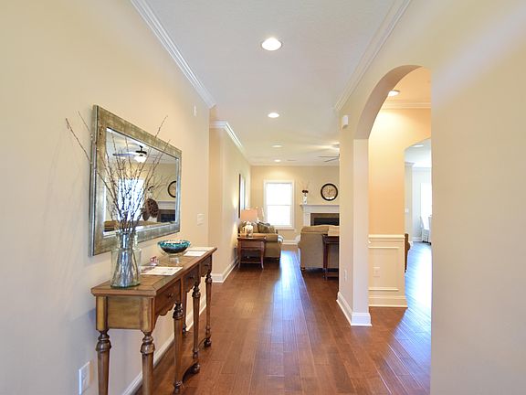 3rd image of 1520 Ashby Field Ln