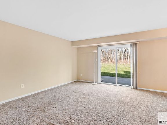 2nd image of 214 Allens Ln #527