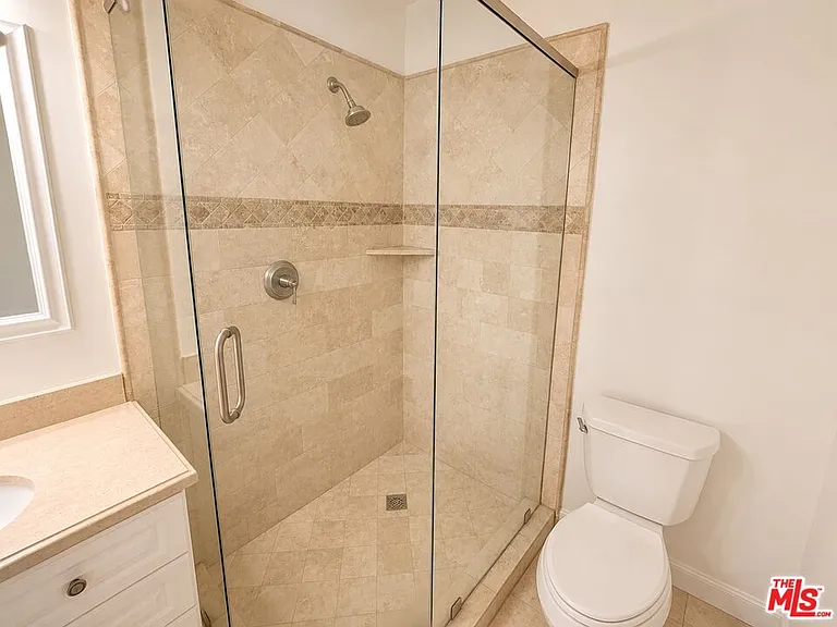 5870 Green Valley Cir #129 — Photo 20