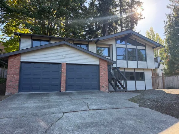 11721 NE 75th Pl, Kirkland, WA 98033