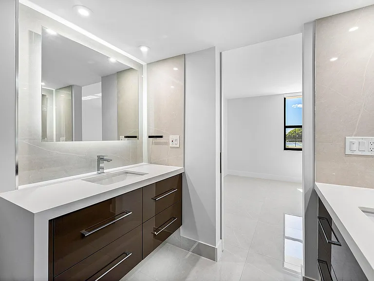 5480 N Ocean Dr #B1C — Photo 17