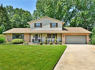 137 Emerson Cir, Cortland, OH