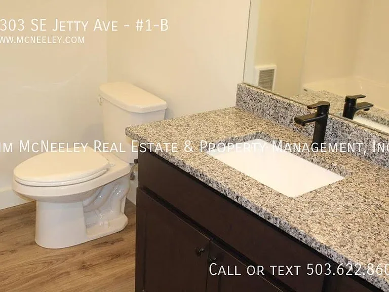 1303 SE Jetty Ave #1-B — Photo 13