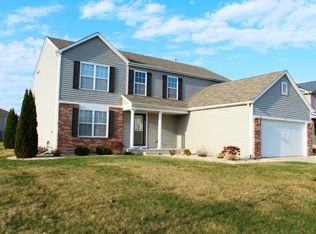 1459 Greenleaf St, Dyer, IN 46311