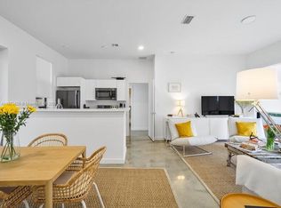 1053 NW 29th St APT 201, Miami, FL 33127