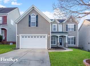 4028 Barclay Forest Dr, Charlotte, NC 28213