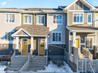 Vista Pointe, Edmonton, AB T6W 3M4