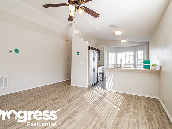 3rd image of 13508 Glasser Ave