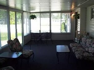 4th image of 8845 Sheridan Dr