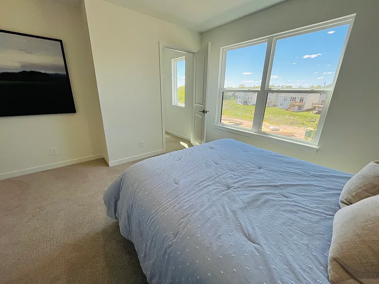 2823 Foxglove Ln — Photo 12