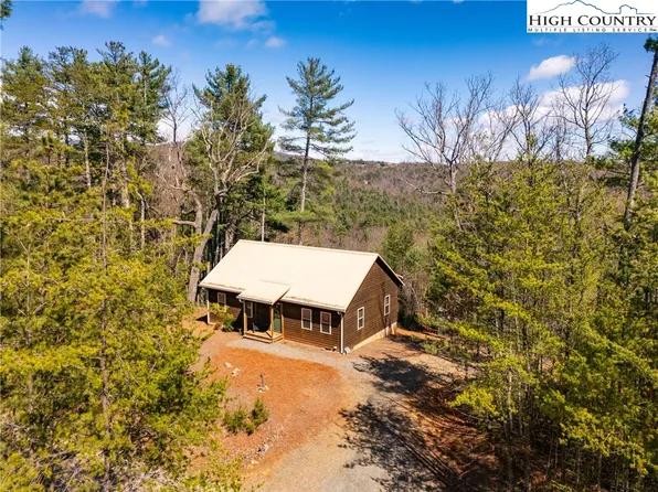 128 Deer Antler Drive, Purlear, NC 28665