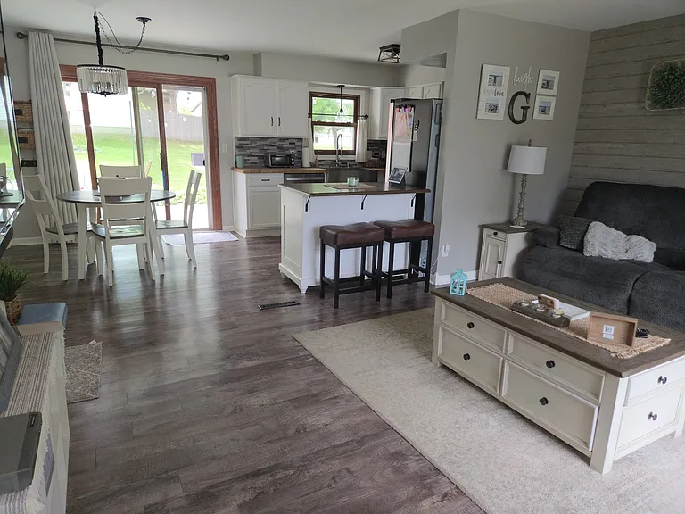 N70W23707 Prides Rd — Photo 16