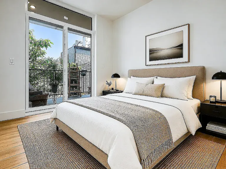 576 Grand St #2B — Photo 9