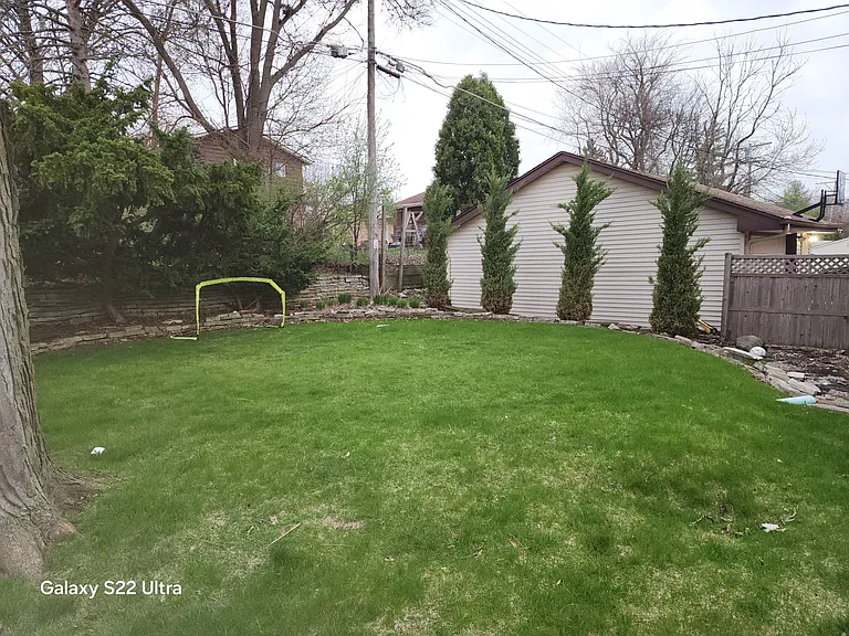 3027 S 83rd St #UPPER — Photo 9