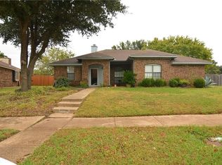2802 Baron Dr, Garland, TX 75040