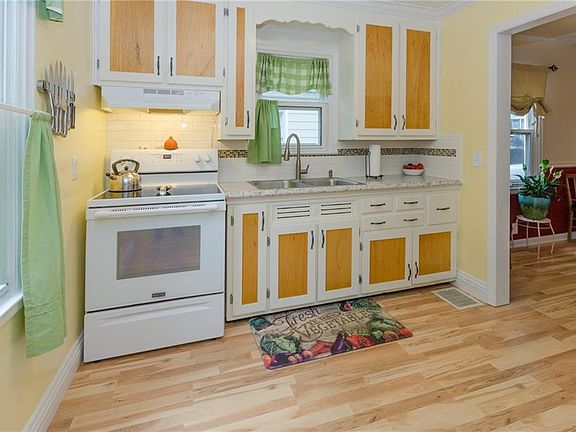 5th image of 5125 Crittenden Ave