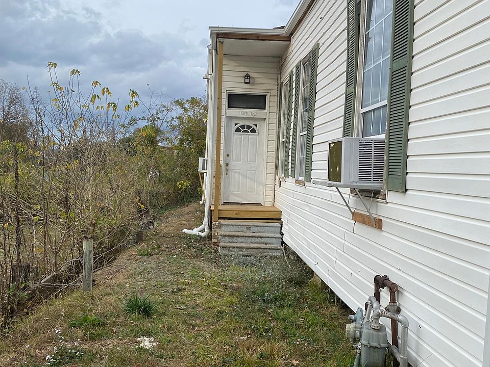 1st image of 1215 W Magnolia St #1/2