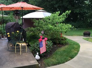 69 Country Ln, Landisville, PA 17538