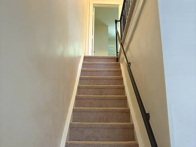 4045 Dexter St — Photo 8