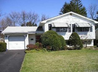 1509 Victoria St, Baldwin, NY 11510