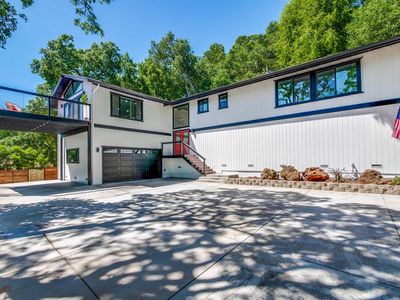 17481 Holiday Dr, Morgan Hill, CA, 95037