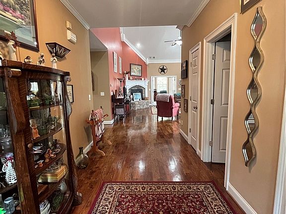 5th image of 291 Chambers Road