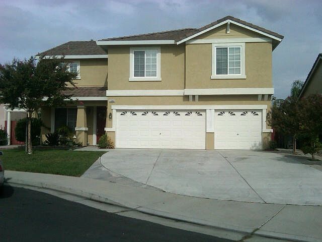 1st image of 1664 Orinda Pl