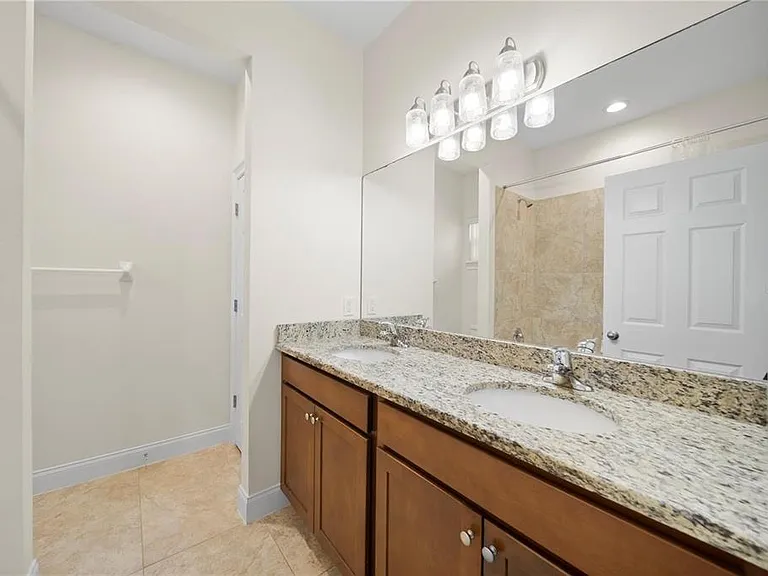 14 Ferguson Dr — Photo 13