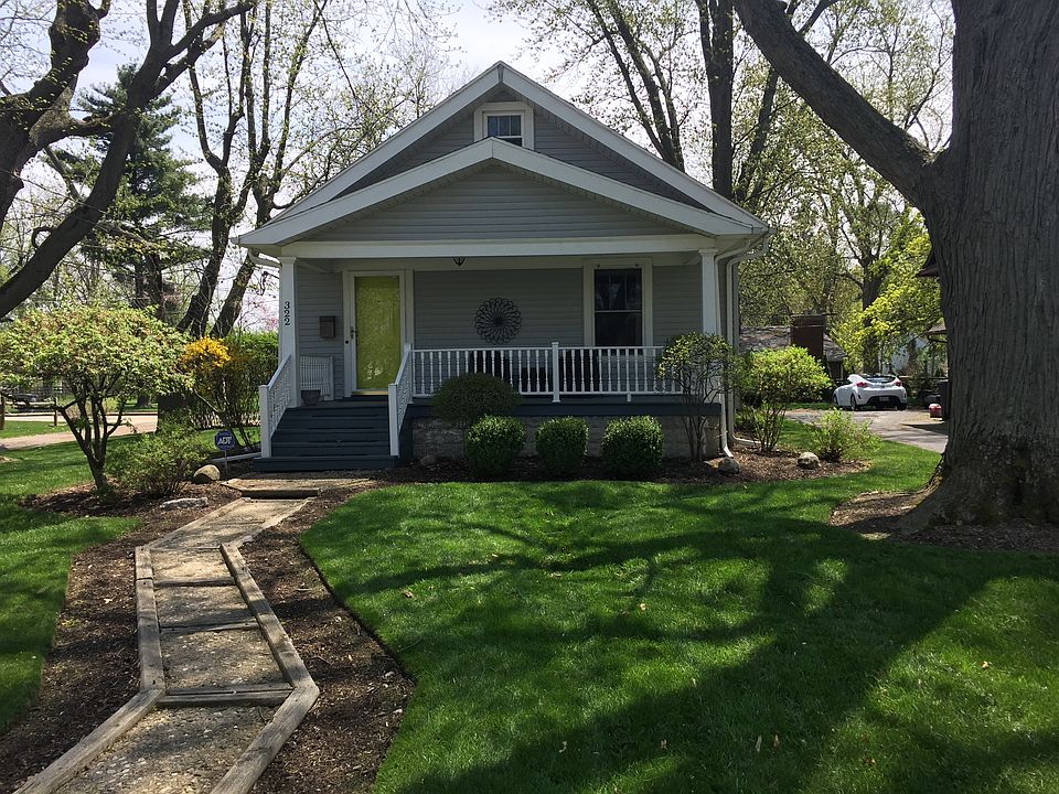 1st image of 322 E 7th St