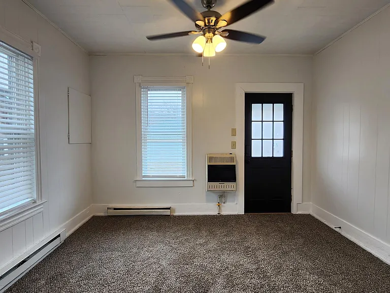 494 Ridge Ave — Photo 5