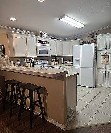 3rd image of 6409 Brandywine Dr N #282