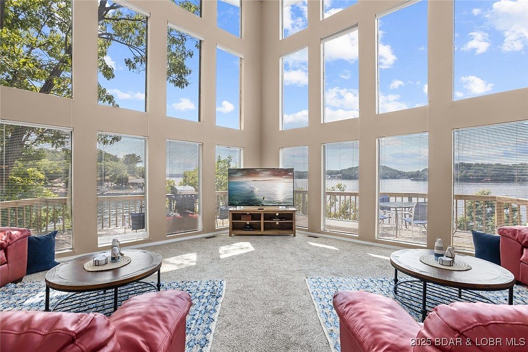 ポートモア岬 31394 Paradise Point, Rocky Mount, MO 65072 | MLS #3578129 | Zillow