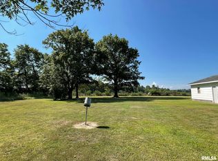 4298 Big Bay Rd, Metropolis, IL 62960