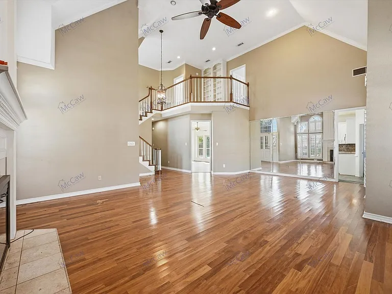 3407 Bowden Hill Ln N — Photo 6