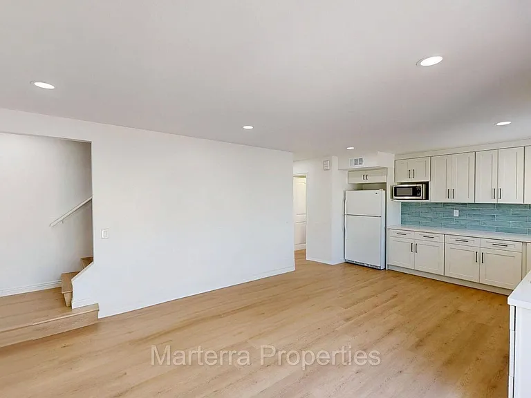 17755 La Rosa Ln — Photo 6