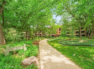 1401 Burr Oak Rd APT 416B, Hinsdale, IL 60521