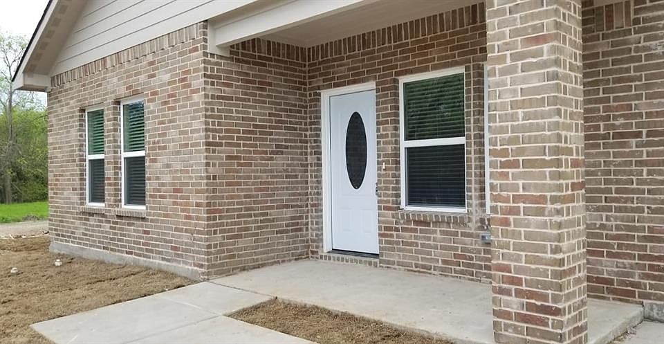 1st image of 3909 Oneal St