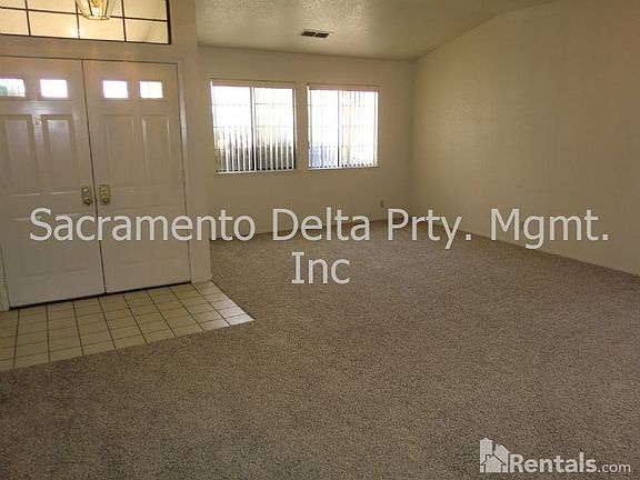 3rd image of 4409 Careyback Ave