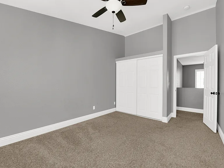 1913 Empoli Ct — Photo 31