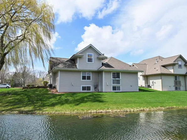 4870 S Waterview COURT, Greenfield, WI 53220