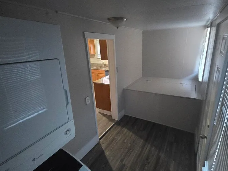 Knight Apartments and Sunlight Townhomes - located in historic downtown Greeley! — Photo 87