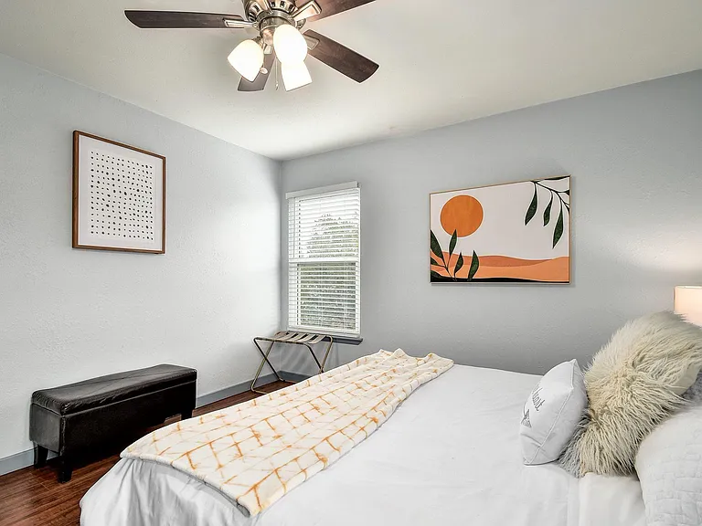 2591 Lakeshore Dr — Photo 16